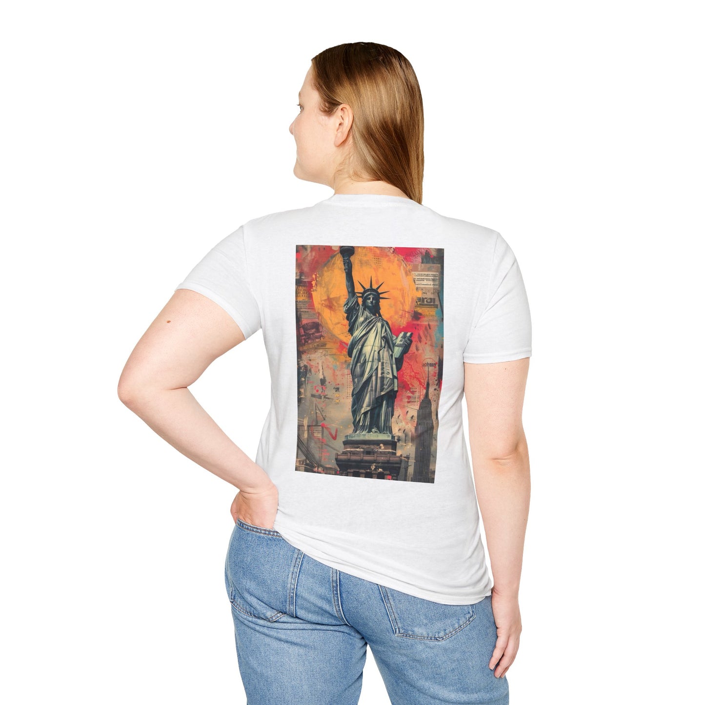 Statue of Liberty Art Unisex Softstyle T-Shirt