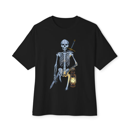 Spooky Skeleton Oversized Tee: Perfect for Halloween.